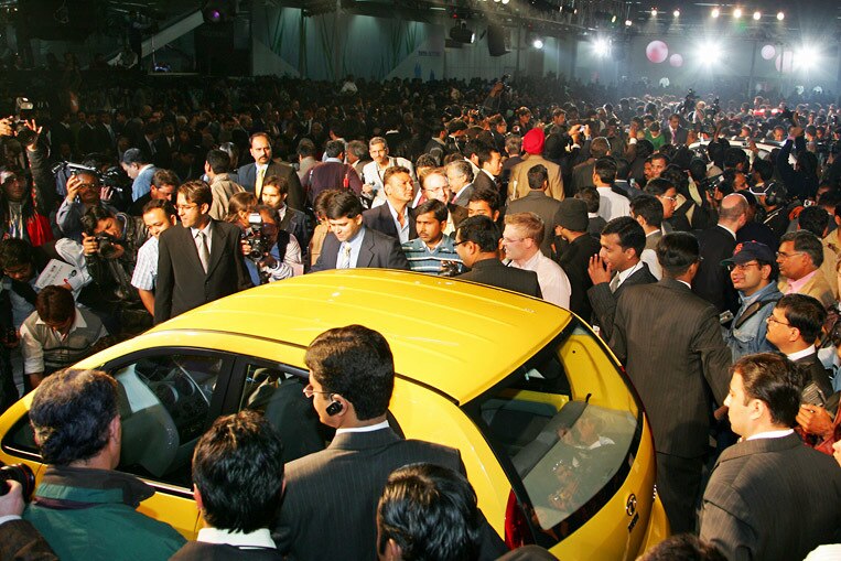 Präsentation des Tata Nano