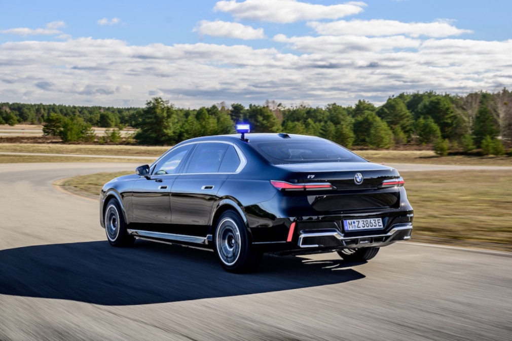 BMW i7 Protection