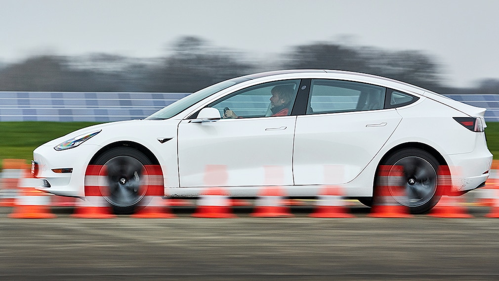 Tesla Model Y Long Range Dual Motor