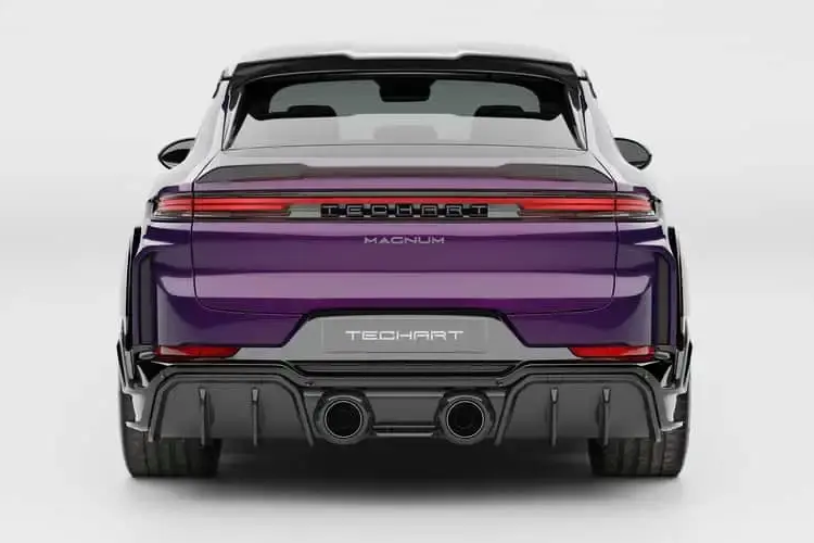 Techart Magnum der vierten Generation mit zentralen Endrohren