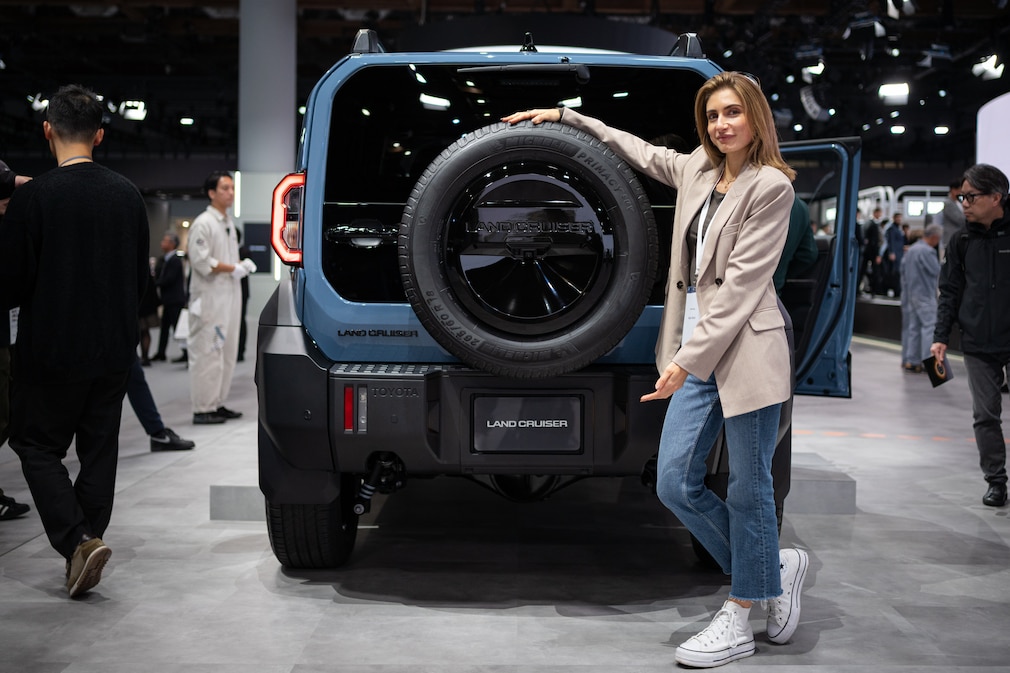 Toyota Land Cruiser FJ