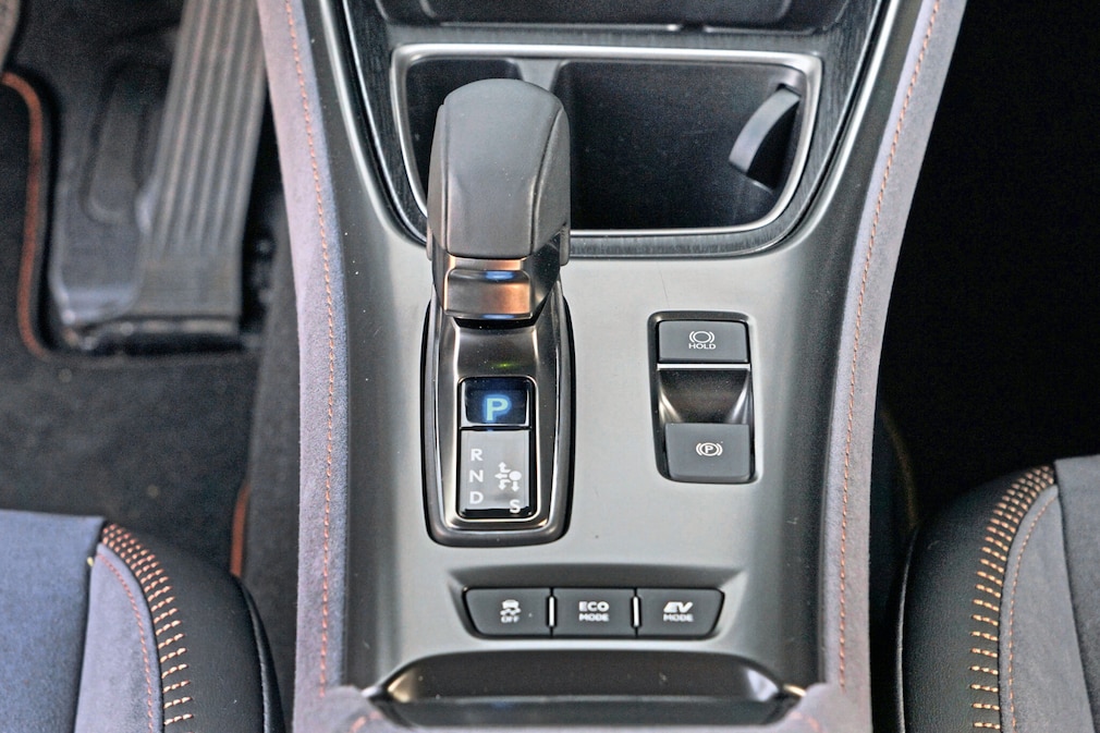 Lexus LBX