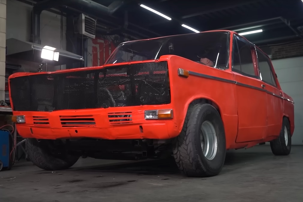 Lada Umbau mit Doppelmotor