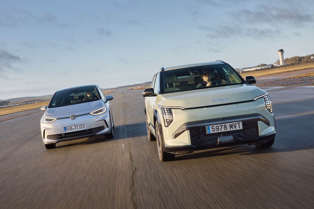 Kia EV3 VW ID.3 Pro S