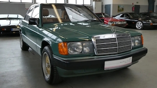 Baby-Benz in seltener Farbe zum kleinen Preis