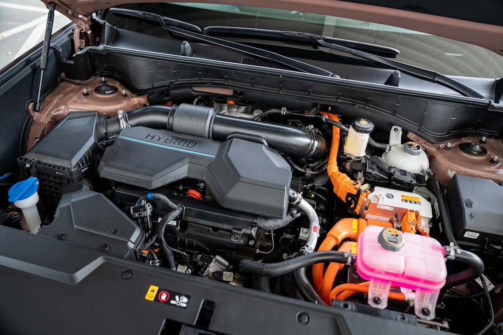 Hyundai Santa Fe 1.6 T-GDI HEV
