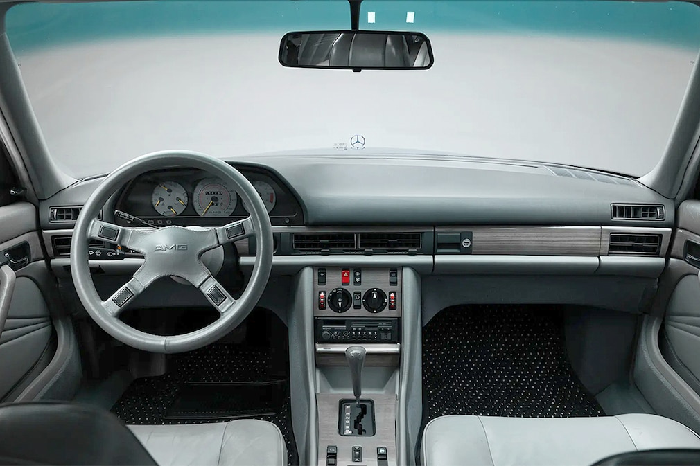 Mercedes-Benz 500 SEL 5.0 AMG
