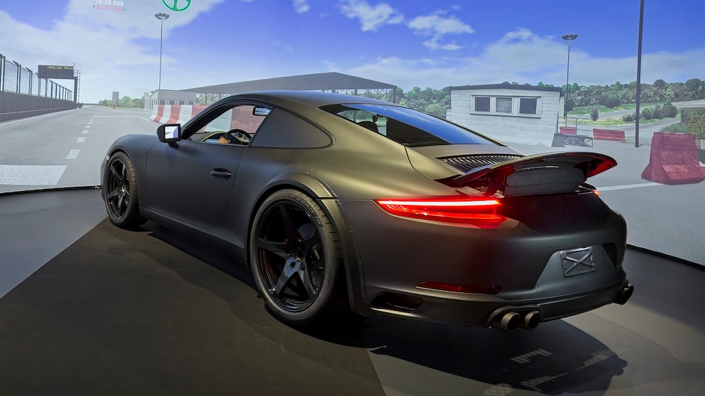 Reifentest-Simulator von Pirelli