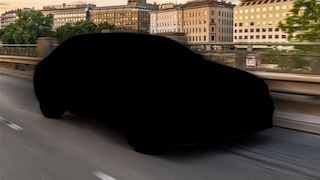 Mercedes E-Klasse Limousine 200 d fahrend