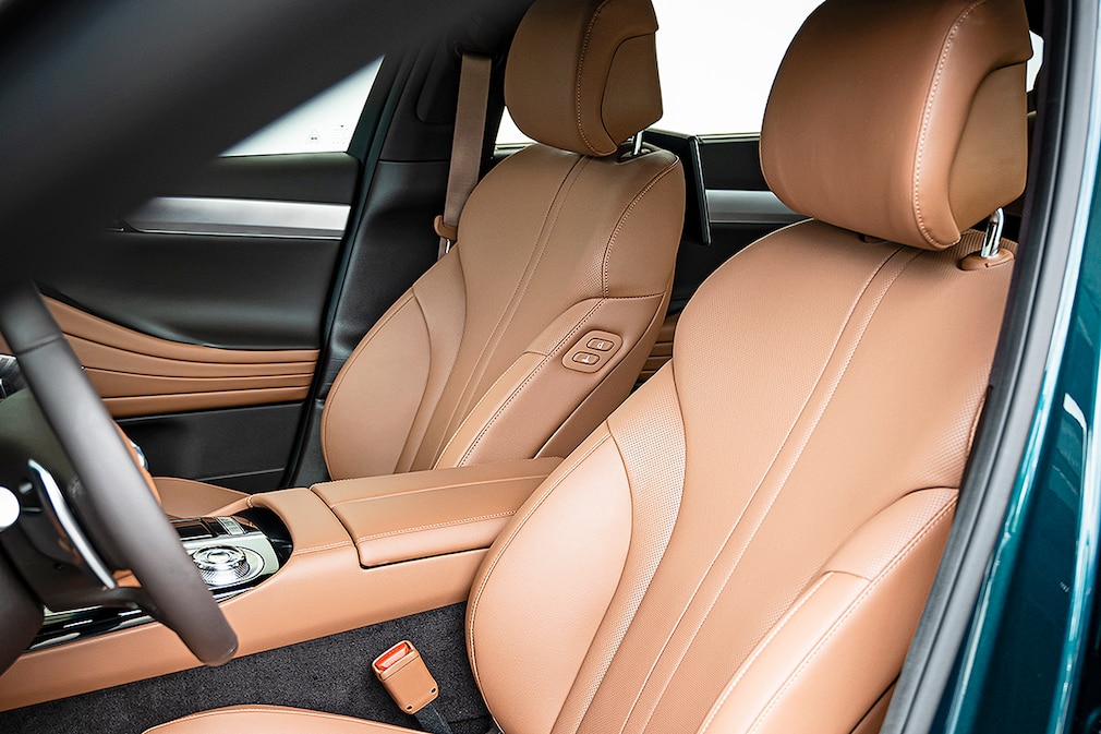Genesis Electrified G80