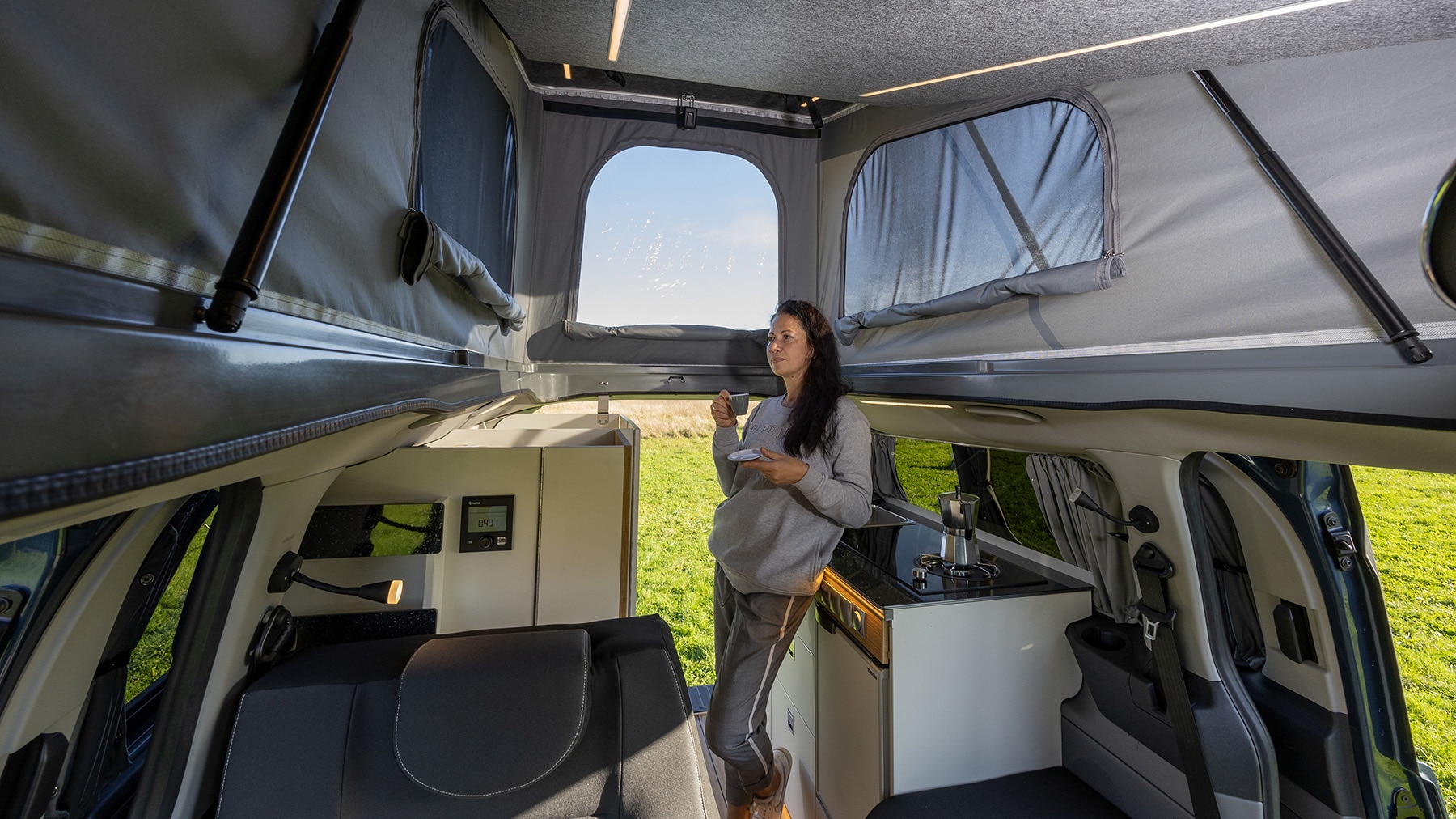 Reimo-stellt-neuen-Camper-auf-Ford-Tourneo-Custom-Basis-vor