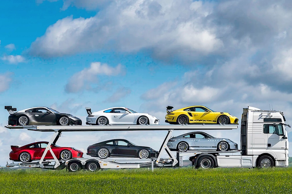 The Delivery Mileage Porsche Collection