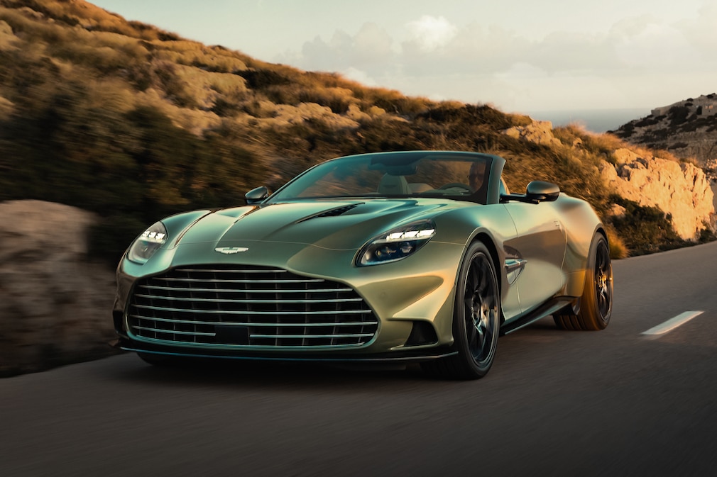 Aston Martin Vanquish Volante