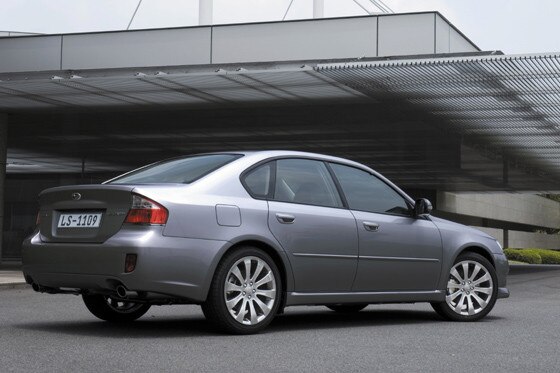 Lange mussten Subaru-Kunden auf einen Diesel warten. Jetzt kommt der erste Boxer-Selbstzünder der Welt im Outback und im Legacy.