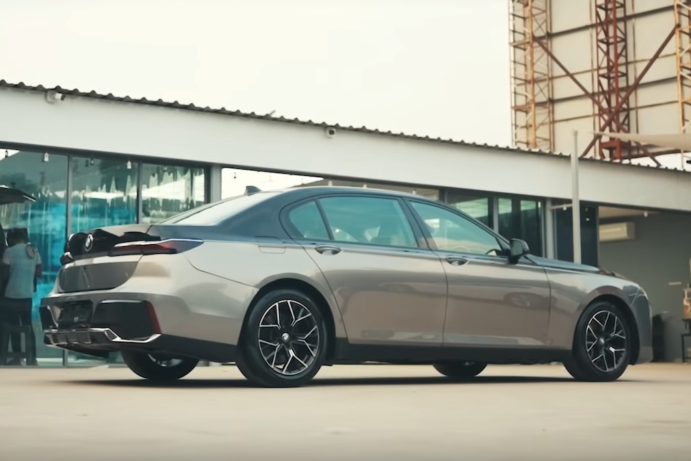 BMW 730Ld (2010) Conversion