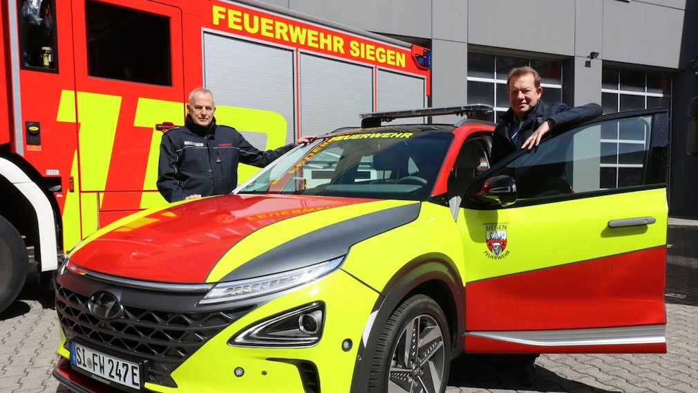 Hyundai Nexo als Kommandowagen der Feuerwehr Siegen
