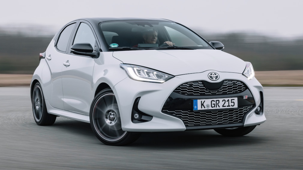Toyota Yaris Hybrid