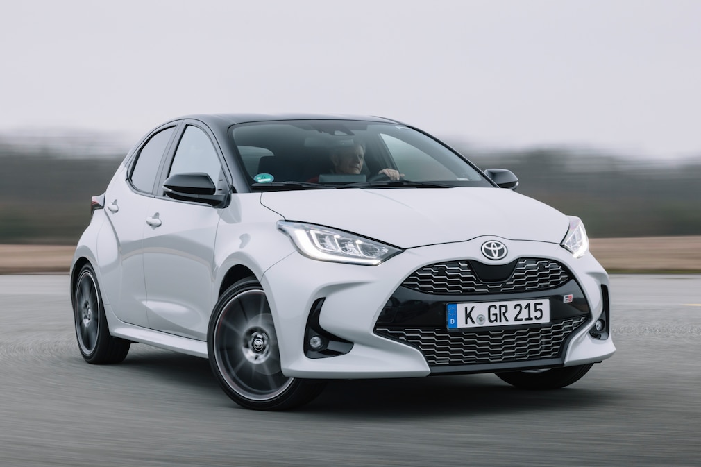 Toyota Yaris Hybrid