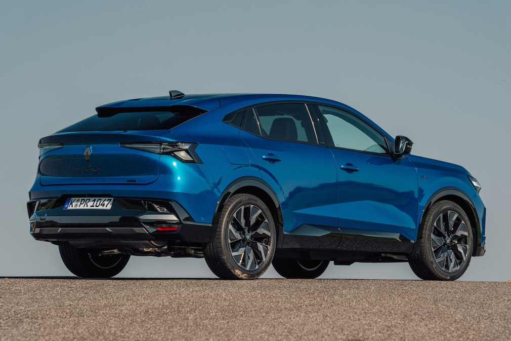 Renault Rafale E-Tech Full Hybrid 200