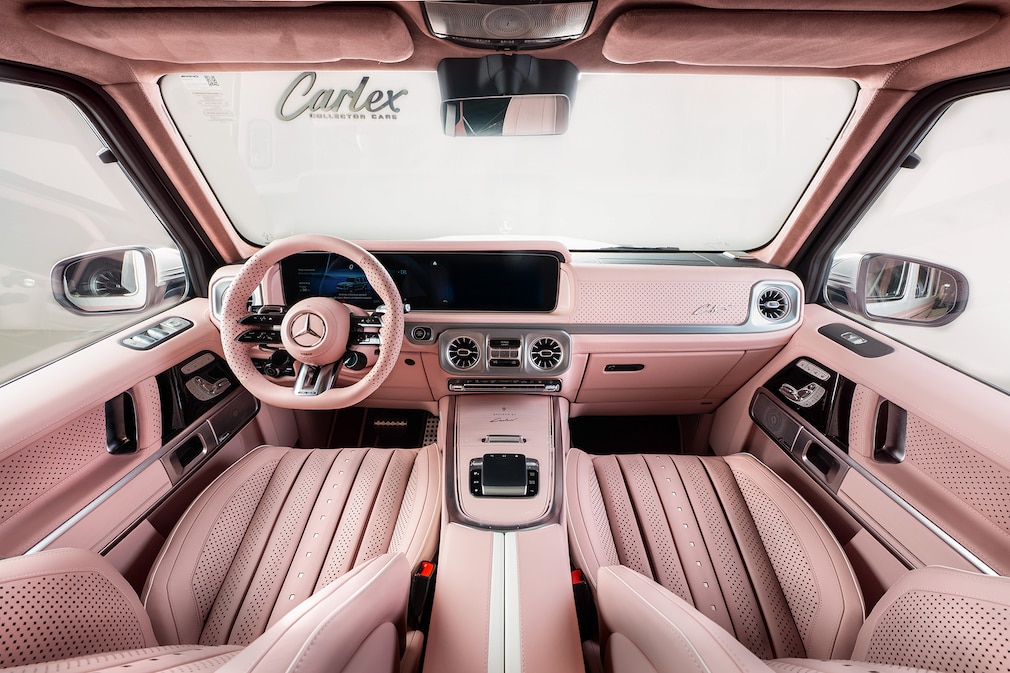 Der rosa Innenraum des Mercedes-AMG G 63 im "VIntage"-Tuning von Carlex
