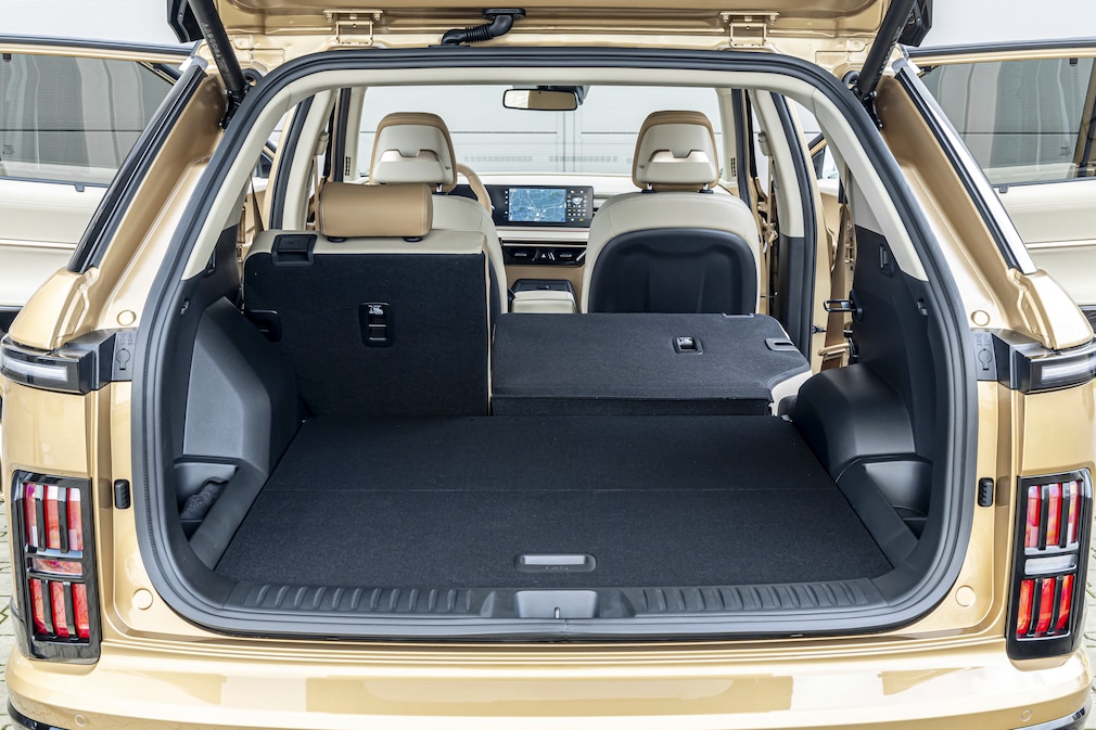 KGM Actyon: So fährt sich der günstige Range-Rover-Konkurrent - AUTO BILD