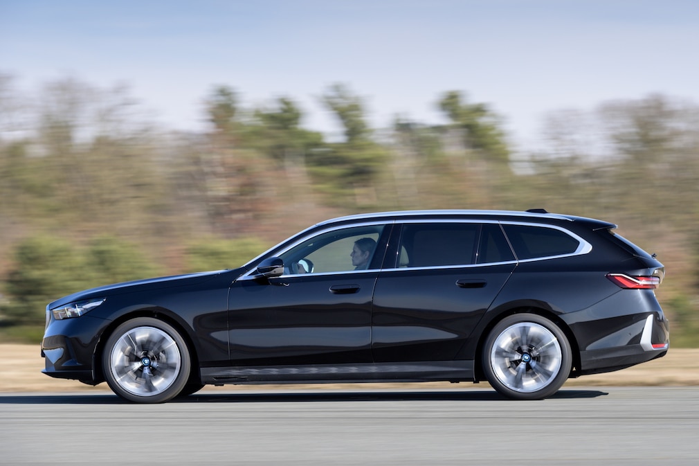 BMW i5 xDrive40 Touring
