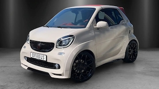 Brabus Smart in Bentley-Farbe kostet ein kleines Vermögen