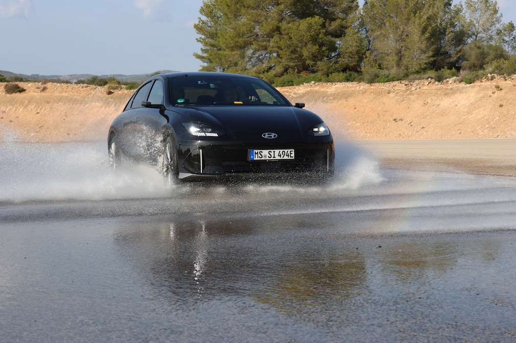 Ganzjahresreifen-Test 245/45 R 19