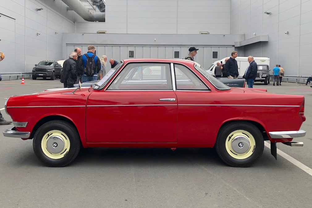 BMW 700 Coupé von der Fahrerseite