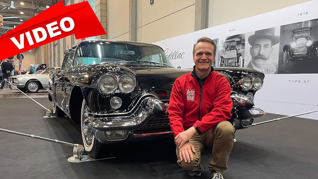 Achtzylinder-Oldies auf der Techno-Classica