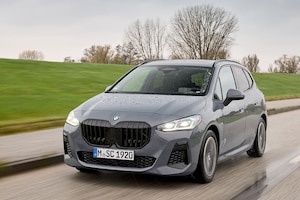 BMW 223d xDRIVE