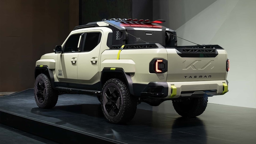 Kia Tasman Weekender Concept