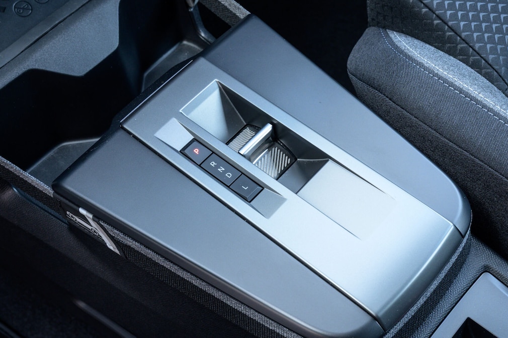 Opel Frontera 1.2 DI Turbo 48V