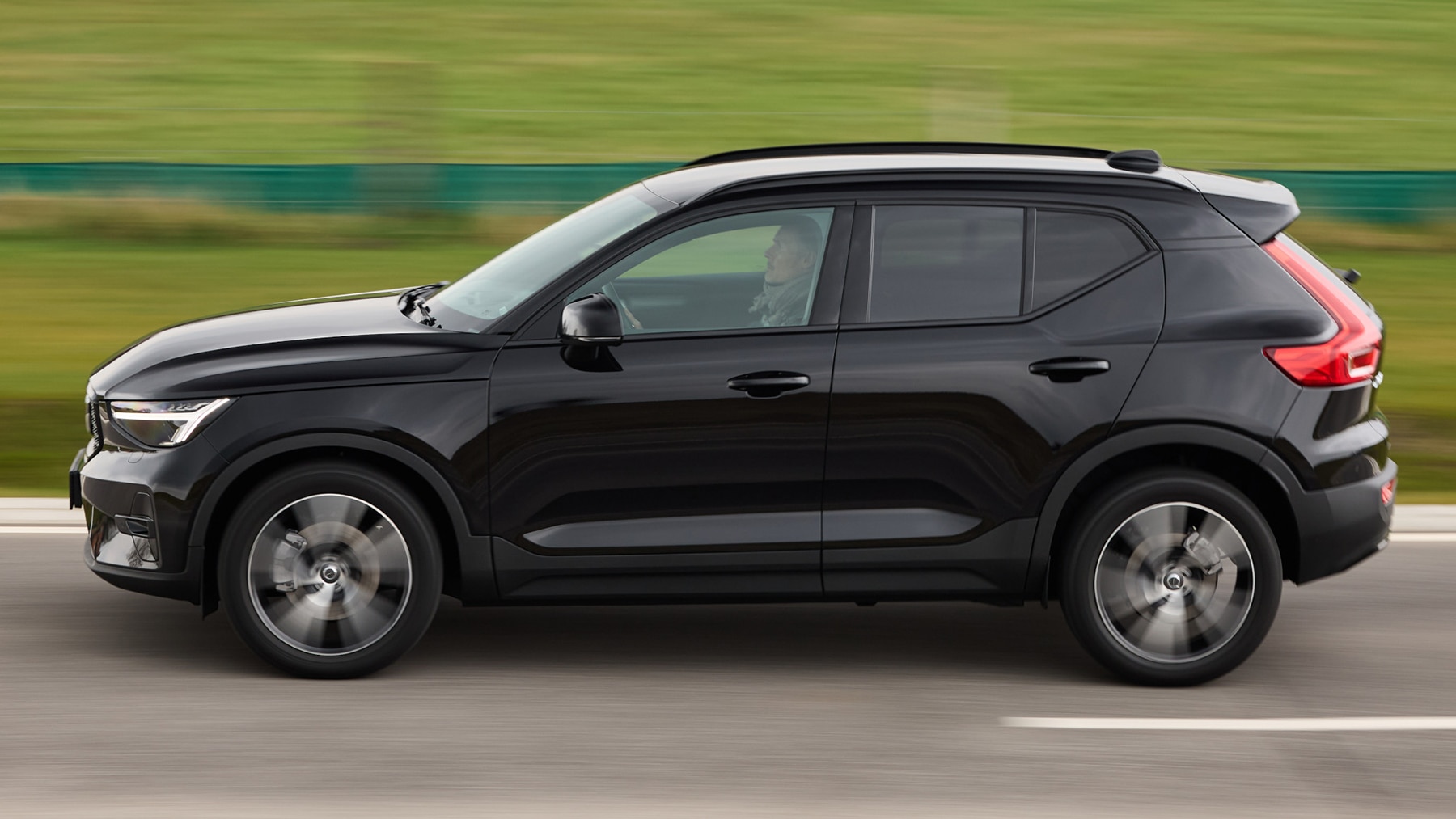 Kompaktes Premium-SUV mit 11.000 Euro Preisnachlass