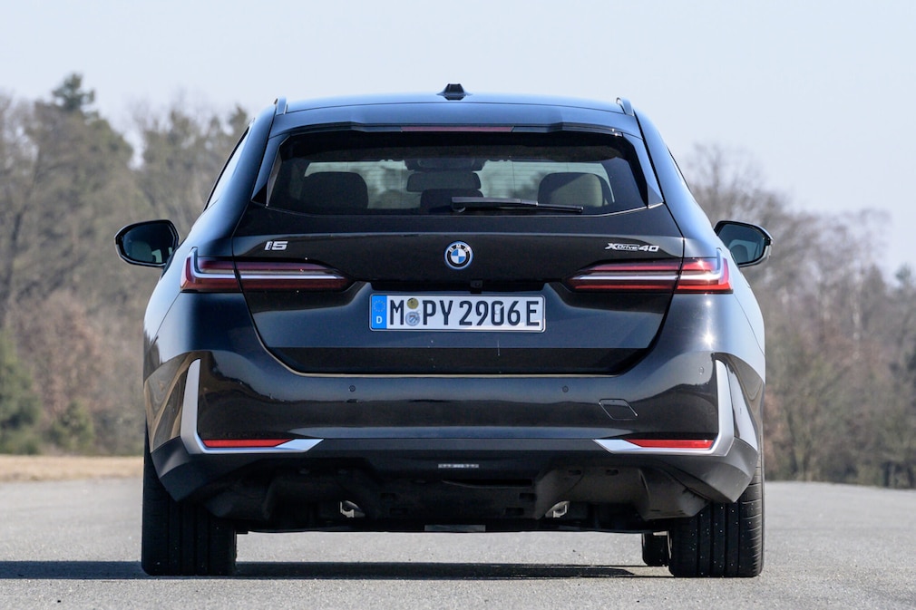 BMW i5 xDrive40 Touring