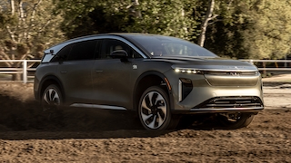 Luxus-Van zwischen Sänfte und Sportwagen