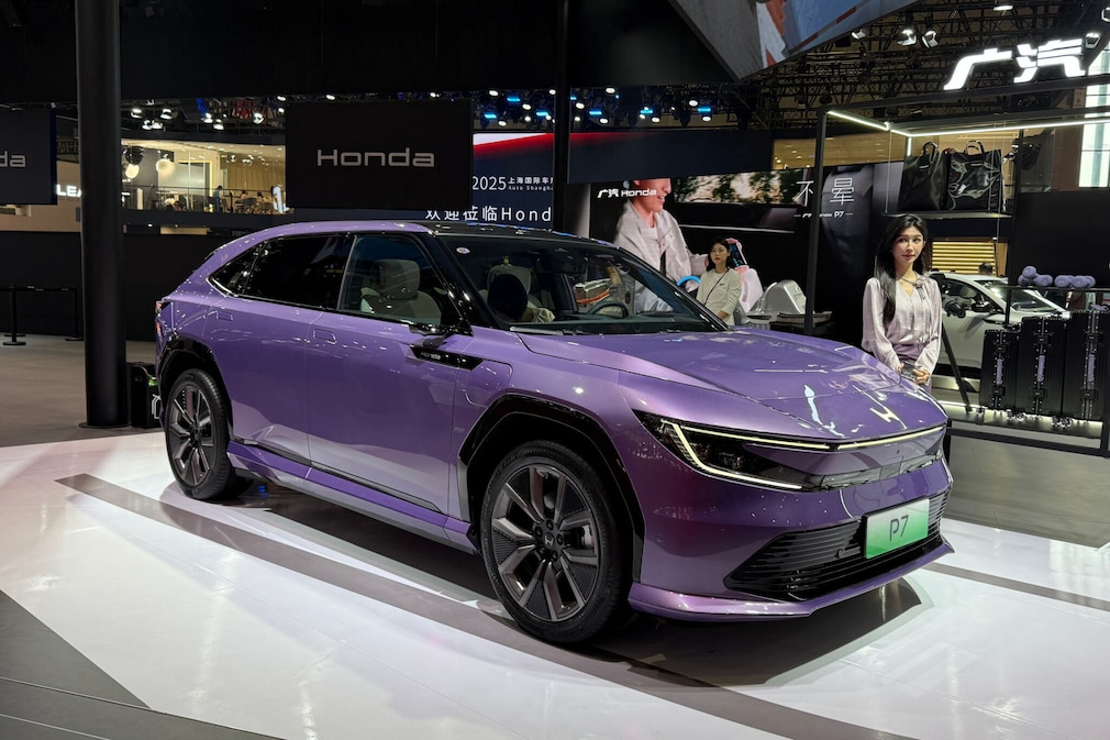 Honda P7