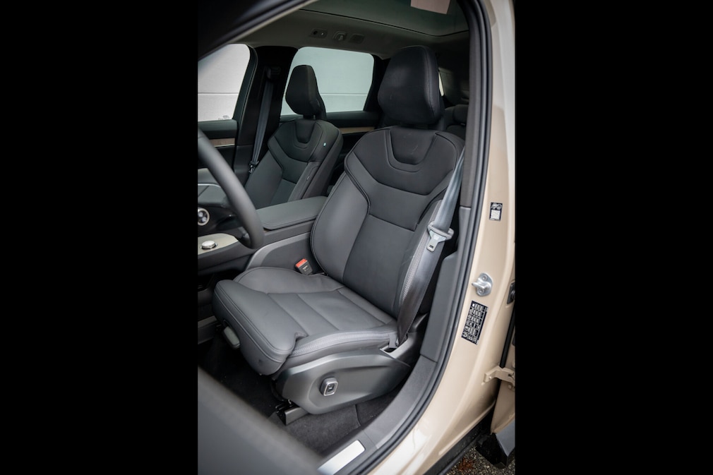 Volvo EX90 Twin Motor Performance AWD