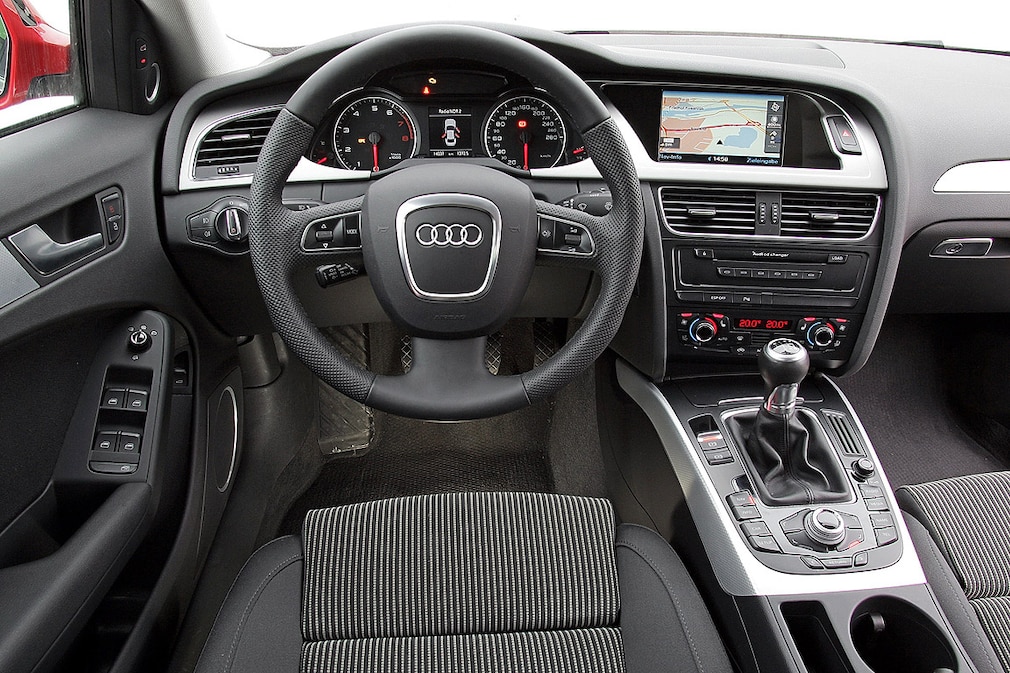 Audi A4 1.8 TFSI Attraction