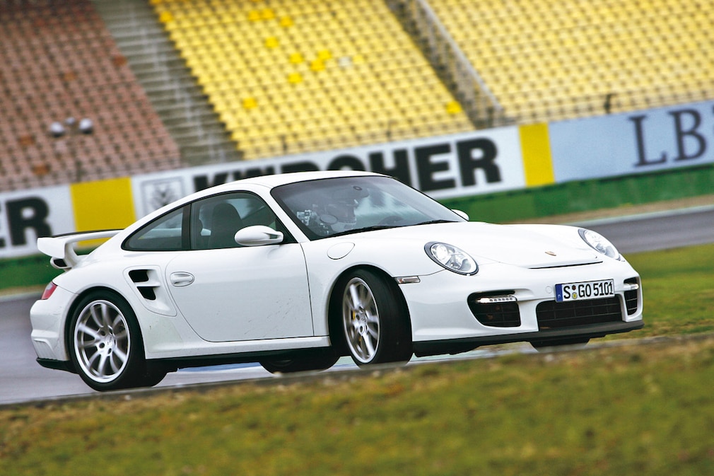 Porsche GT2