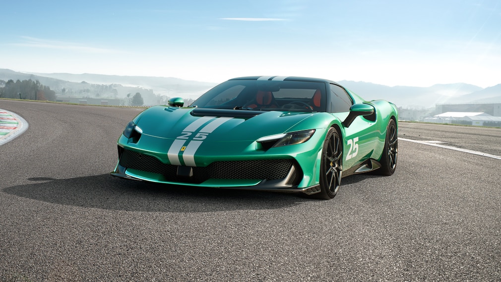 Ferrari 296 Speciale in Verde Nürburgring
