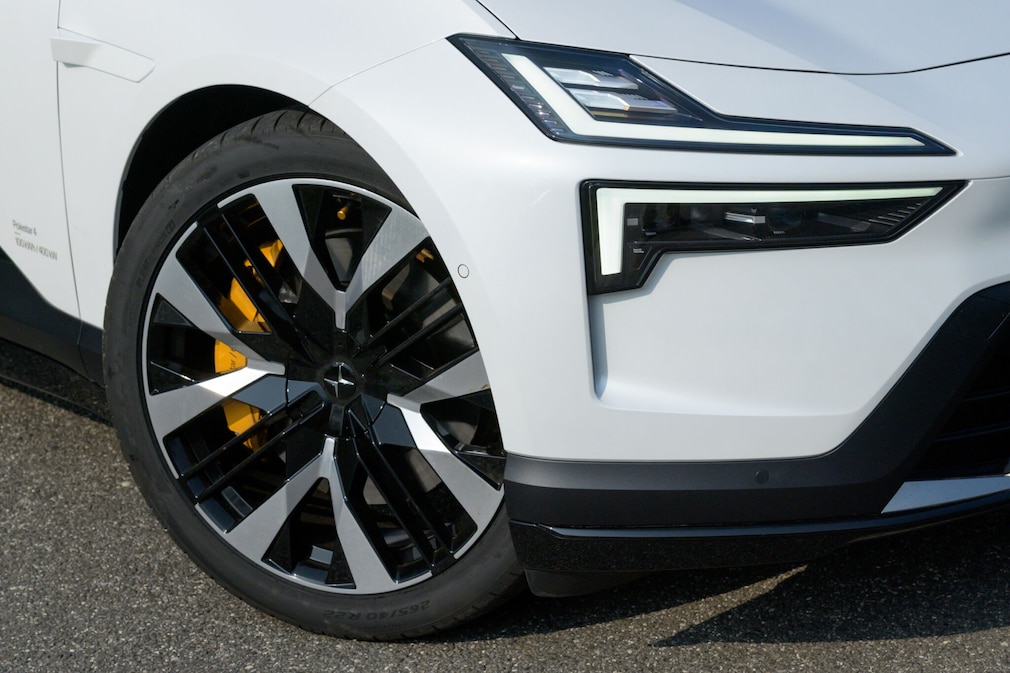 Polestar 4 Long Range Dual Motor