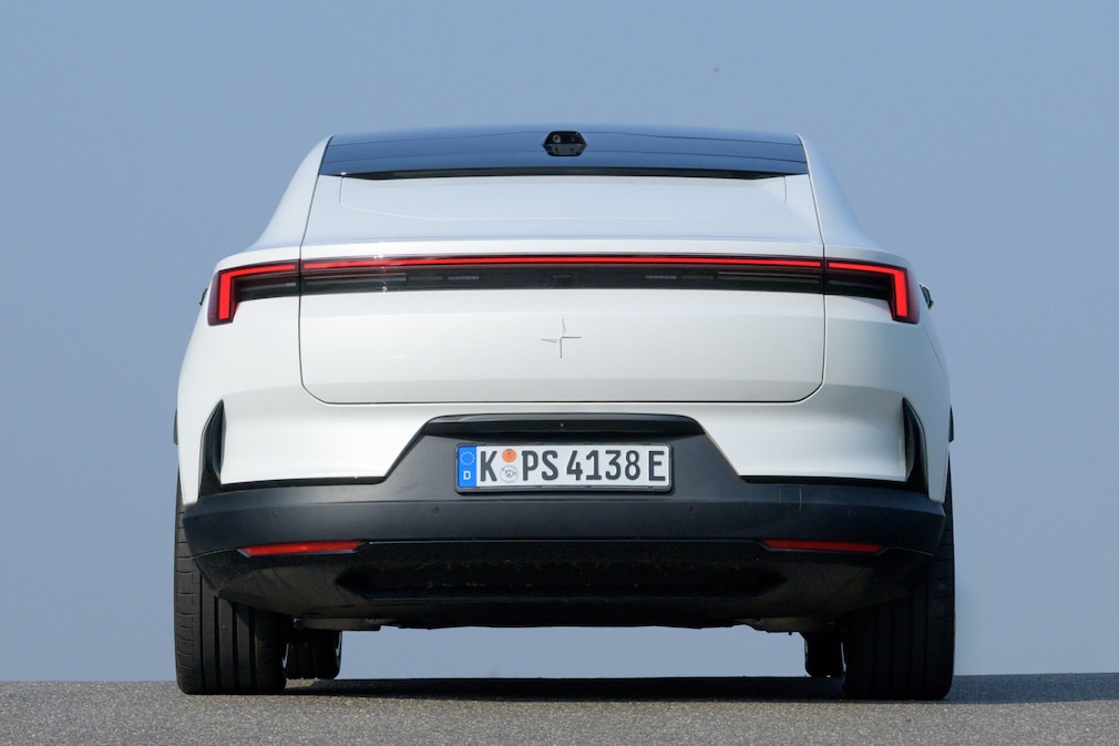 Polestar 4 Long Range Dual Motor