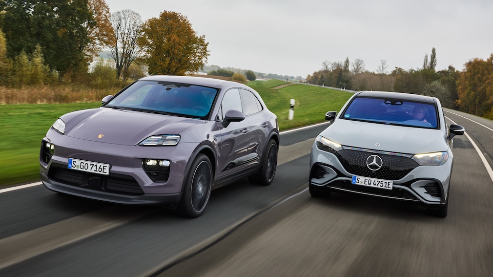 Mercedes EQE 500 4Matic SUV Porsche Macan 4