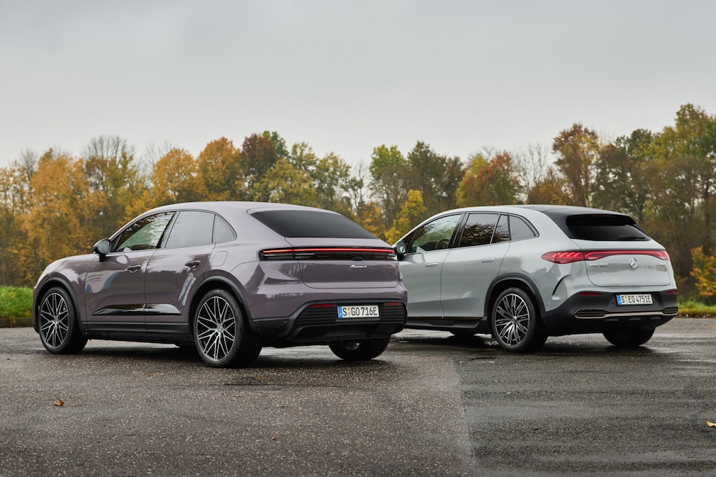 Mercedes EQE 500 4Matic SUV Porsche Macan 4
