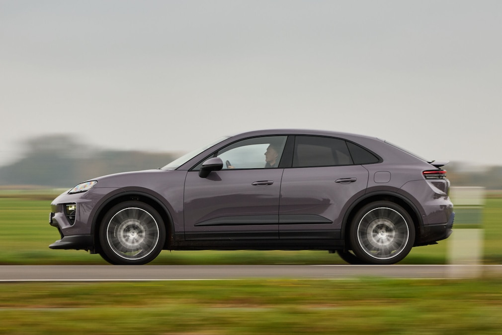 Porsche Macan 4