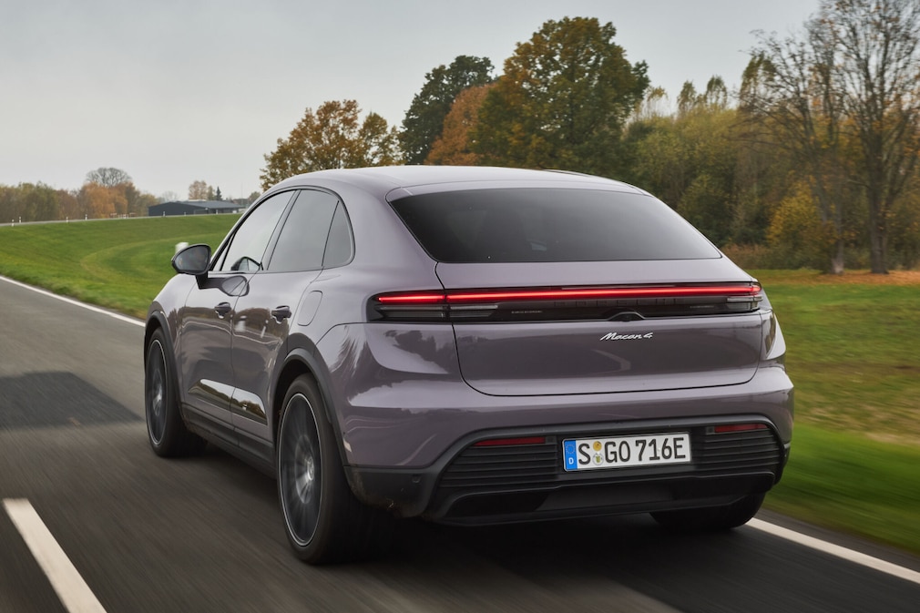 Porsche Macan 4