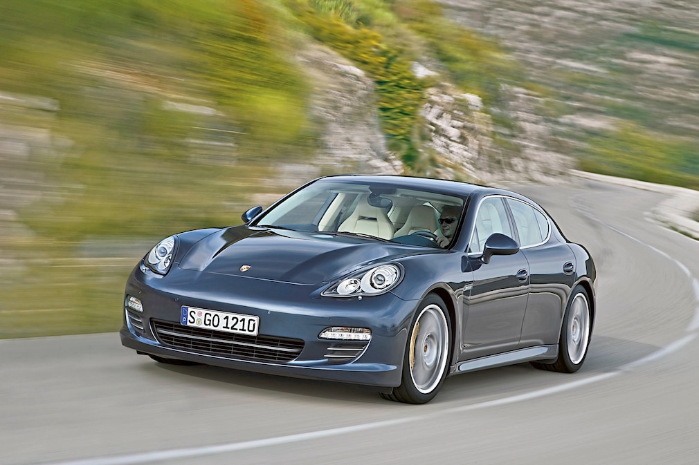 Porsche Panamera 4S