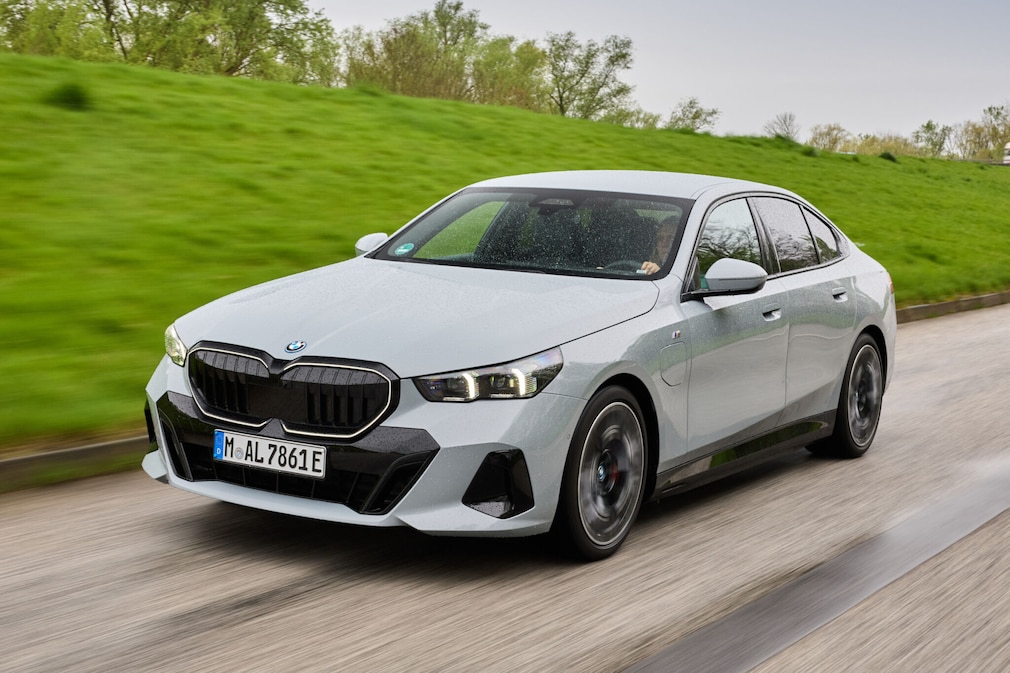 BMW 550e xDrive