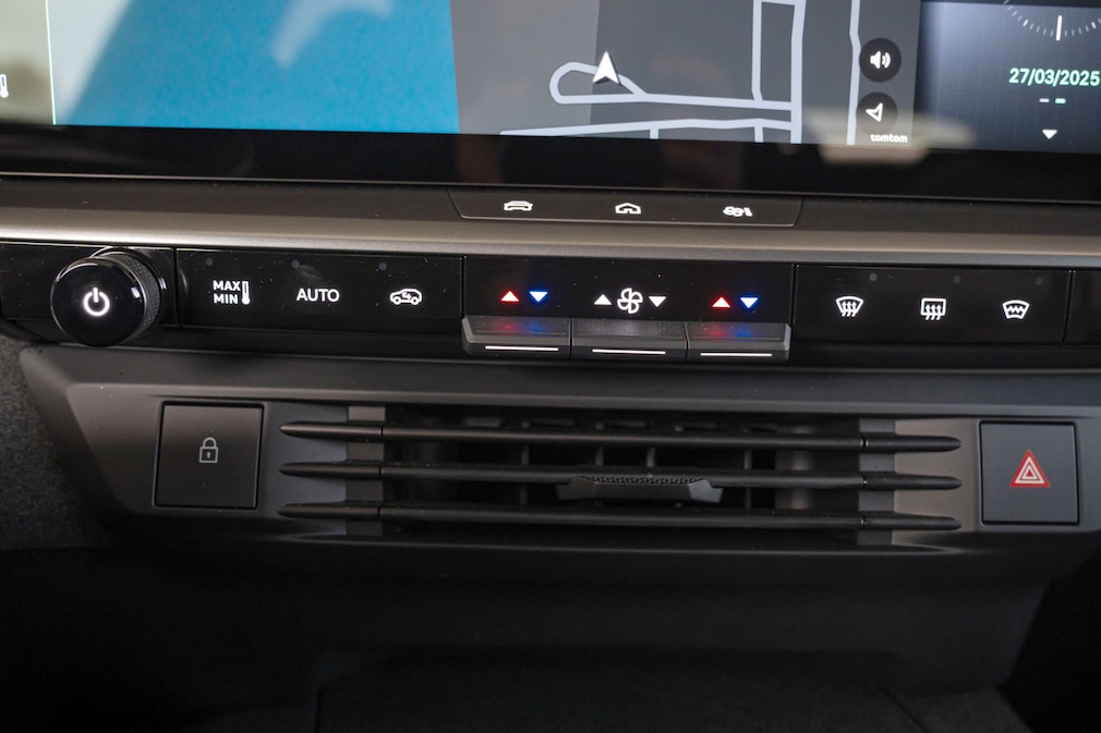 Opel Grandland Hybrid